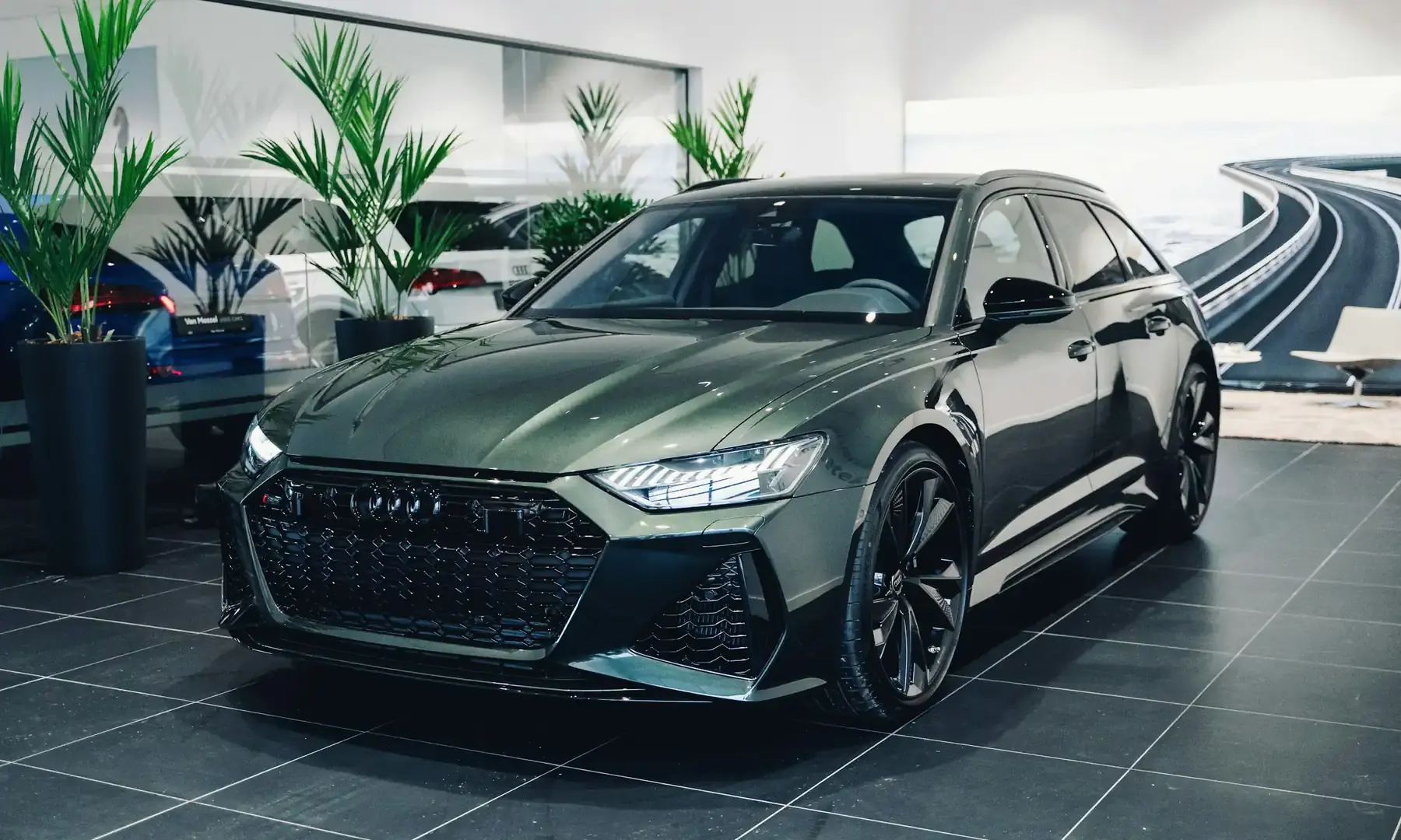 An Audi RS6 Avant
